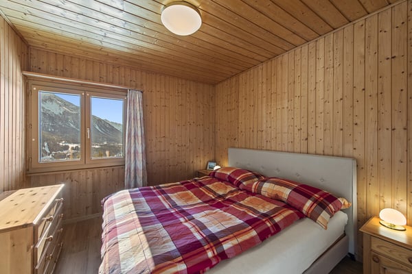 Valbella: Ferienhaus mit Ski-in/Ski-out und Blick auf den Heidsee 3