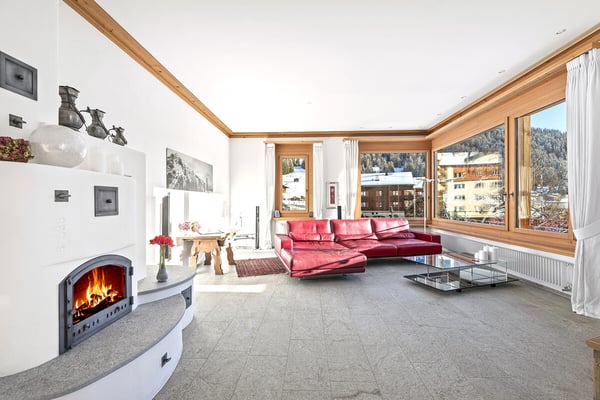 Exklusives Wohnen am Landwasser  mitten in den Bergen 3