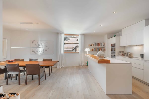 Zentrumswohnung in Lenzerheide: grosszügig und sofort bezugsbereit 3