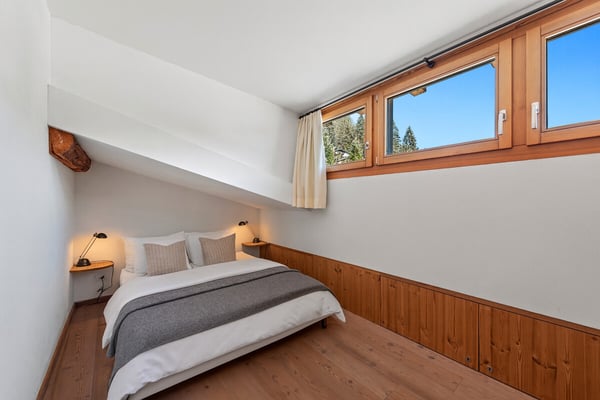 Laax: sonnige Dachgeschosswohnung mit Panoramasicht 4