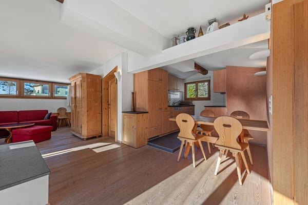 Laax: sonnige Dachgeschosswohnung mit Panoramasicht 3