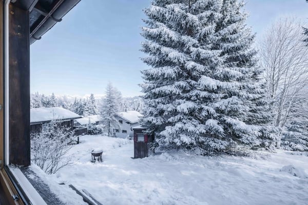 Alpenchic in Brambrüesch: Ferienhaus mit Ski-in/Ski-out 4