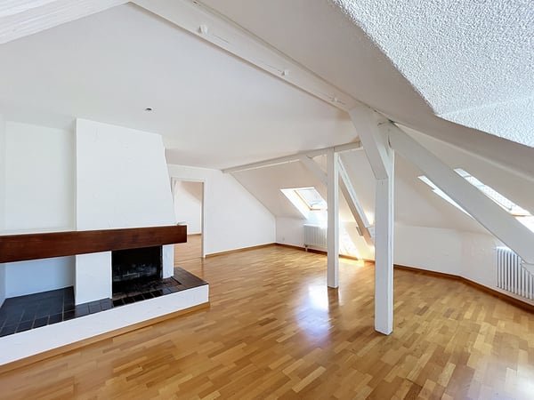 Attraktive 3.5-Zimmer Dachwohnung im Kreis 3 3