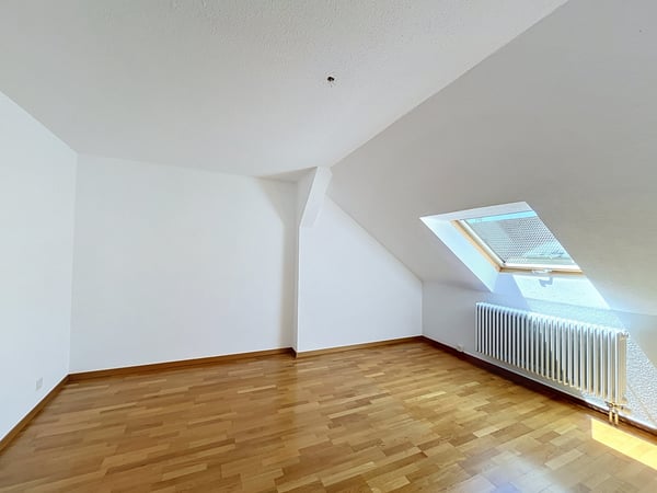 Attraktive 3.5-Zimmer Dachwohnung im Kreis 3 6