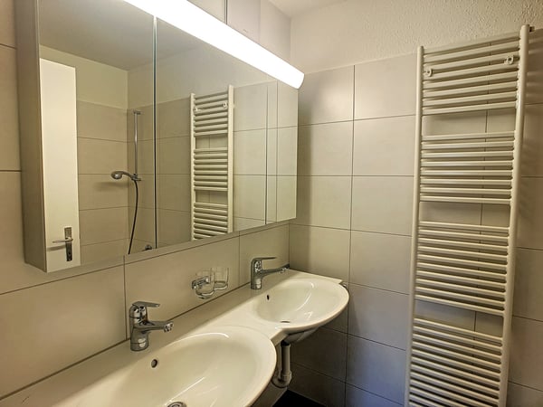 Attraktive 4-Zimmerwohnung in Adliswil 5