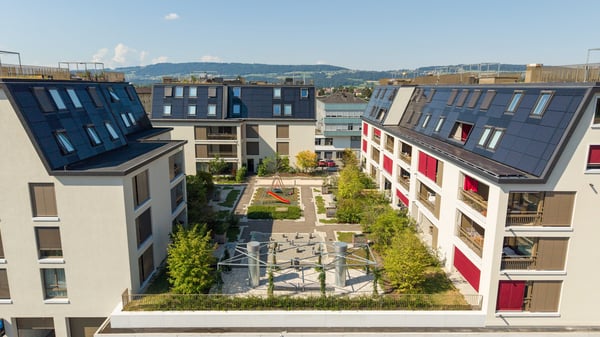 Moderne und gemütliche 1.5-Zimmerwohnung mit Loggia in Uster 1