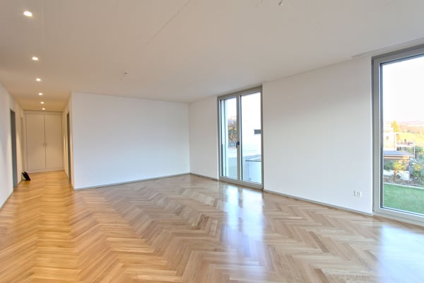Attraktive 2.5-Zimmerwohnung mit Terrasse und Seeblick in Meilen 3