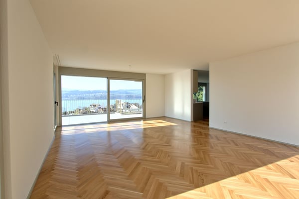 Attraktive 5.5-Zimmerwohnung mit Terrasse und Seeblick in Meilen 4