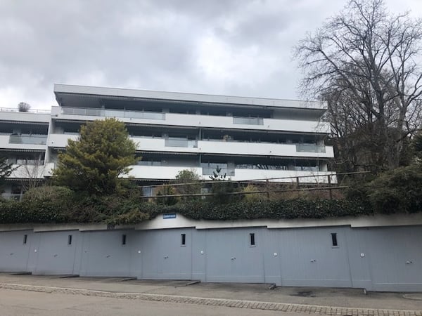 Grosszügige 5.5-Zimmerwohnung an attraktiver Lage am Zürichberg 1