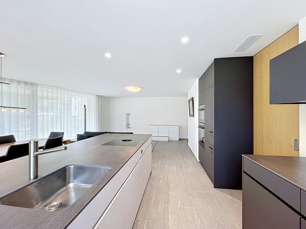 Wunderschöne Neubau 5.5-Zimmer Familienwohnung in Meilen 3