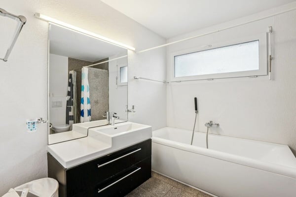 Attraktives Reihenhaus nahe Murten 8