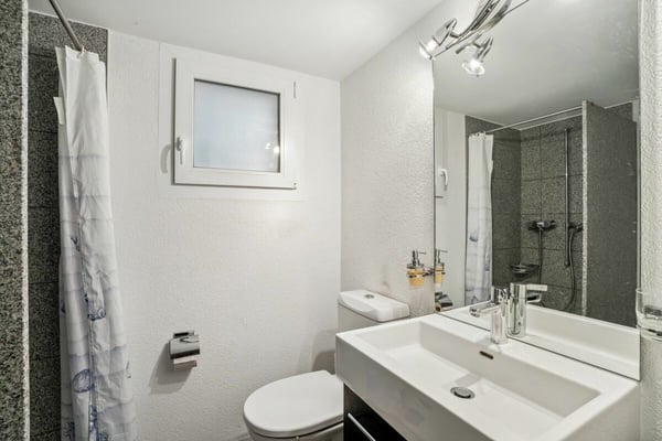 Attraktives Reihenhaus nahe Murten 11