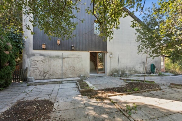 Doppeleinfamilienhaus in Mézières 14