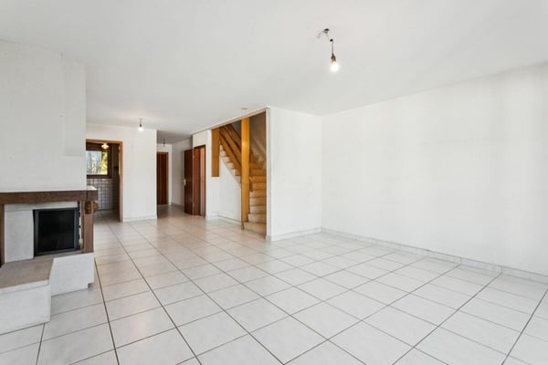 Doppeleinfamilienhaus in Mézières 5