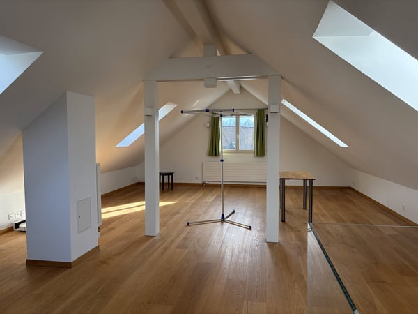 Charmantes 5.5-Zimmer-Einfamilienhaus mit Cheminée und Garage 11