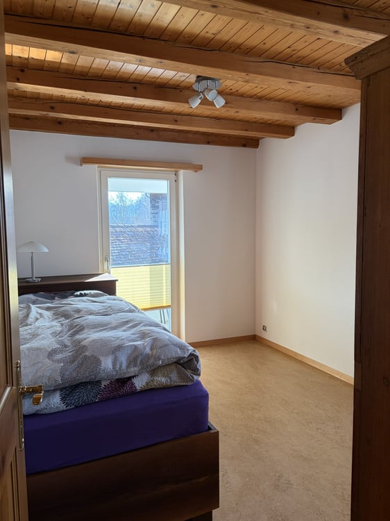 Charmantes 5.5-Zimmer-Einfamilienhaus mit Cheminée und Garage 6