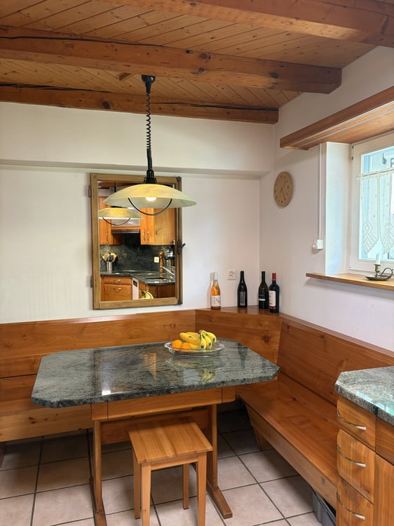 Charmantes 5.5-Zimmer-Einfamilienhaus mit Cheminée und Garage 5