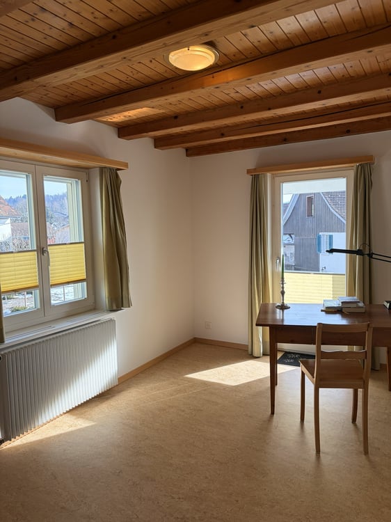 Charmantes 5.5-Zimmer-Einfamilienhaus mit Cheminée und Garage 8