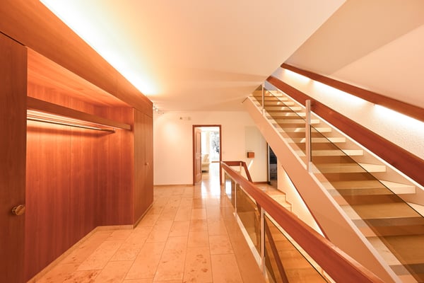 Wohnen im grosszügigen Lichtambiente mit gepflegtem Gartenparadies 2