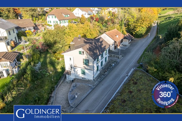 Charmantes Zweifamilienhaus mit Scheune, Stall und Pachtland 1