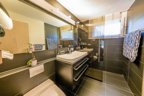 Stilvolles 1-Zimmer-Haus mit Garten und Wellnessbereich 11