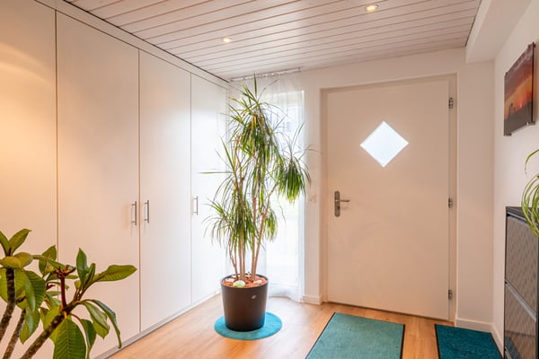 Idyllische Familienoase mit großem Garten in Kreuzlingen 2