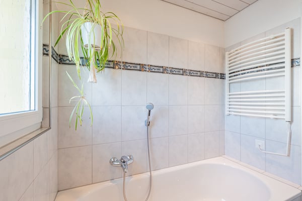 Idyllische Familienoase mit großem Garten in Kreuzlingen 13