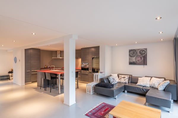 Modernisiertes Zuhause mit Garten 2