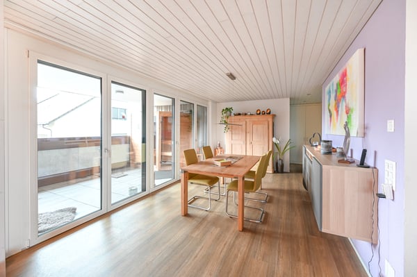 Lichtdurchflutetes Zuhause: Moderne Wohnung mit herrlicher Loggia 3