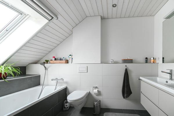 Lichtdurchflutetes Zuhause: Moderne Wohnung mit herrlicher Loggia 6