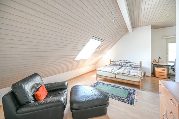 3- bis 5 -Zimmer-Dachgeschosswohnung mit privater Dachterrasse 5
