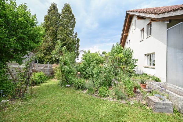 Grosszügiges Zuhause mit viel Platz und Umschwung 6