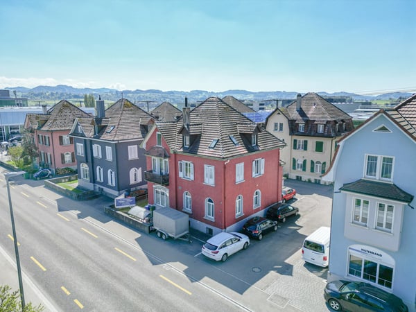 Mehrfamilienhaus an guter Lage mit vielseitiger Nutzung 3