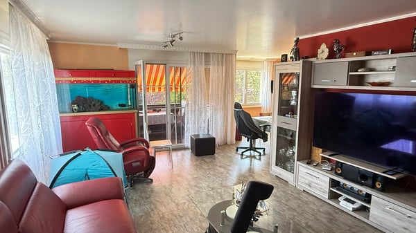 Appartement PPE de 4,5 pièces avec garage à Boudry 1