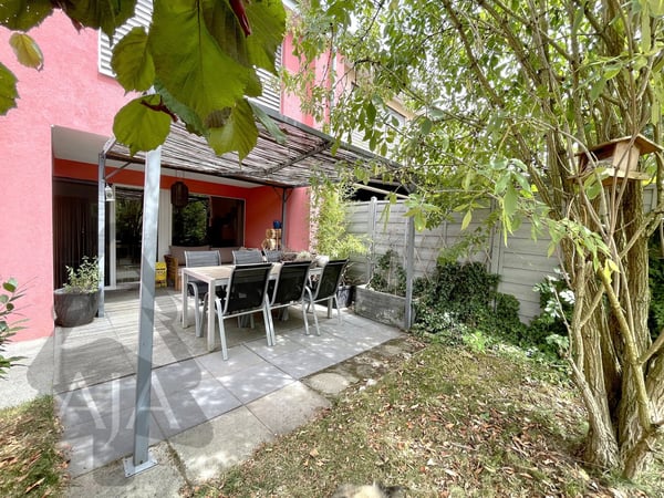 Cudrefin (à deux pas du Lac), très belle villa mitoyenne de 5,5 pièces avec jardin 6