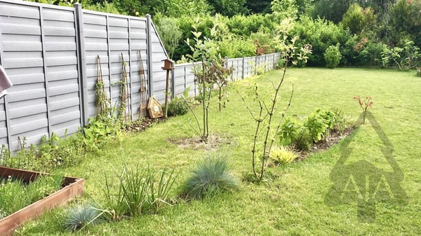 Cudrefin (à deux pas du Lac), très belle villa mitoyenne de 5,5 pièces avec jardin 4