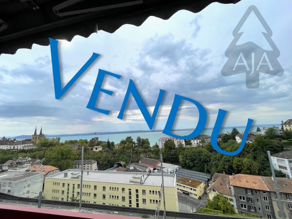 VENDU !!! Neuchâtel, spacieux appartement de 3,5 pièces (109 m2) avec balcon et garage individuel