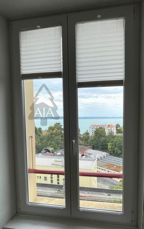 Neuchâtel, spacieux appartement de 3,5 pièces (109 m2) avec balcon et garage individuel 10