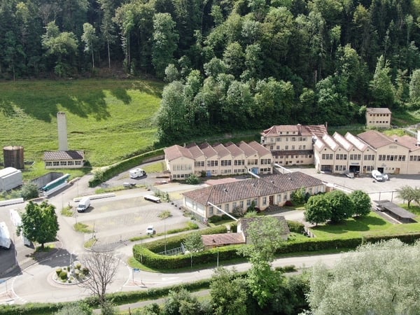 SPÉCIAL INVESTISSEURS - Site industriel 23'000 m² à vendre 3