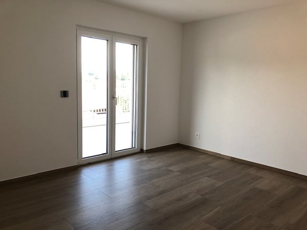 A VENDRE!!!  MAGNIFIQUE APPARTEMENT DE 1.5 PCS AU 1ER ETAGE. 2