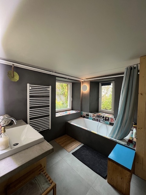 Studio meublé 47 m² dans maison familiale, cadre calme et verdoyant 8