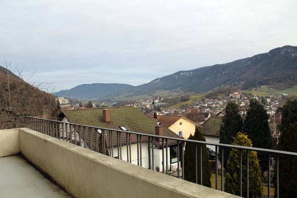 Appartement de 5.5 pcs au 1er étage  avec balcon et galetas 8