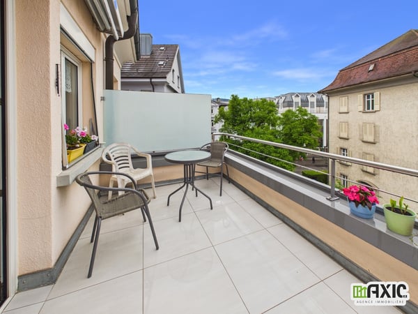À vendre à Delémont : immeuble mixte comprenant 6 logements et 1 commerce 11