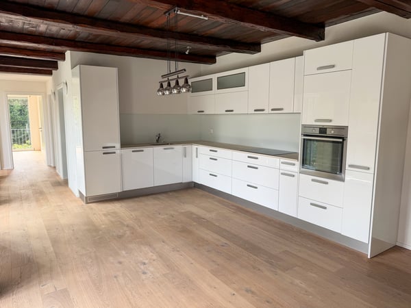 Superbe appartement de 4 pièces avec jardin et terrasse à Develier. 7