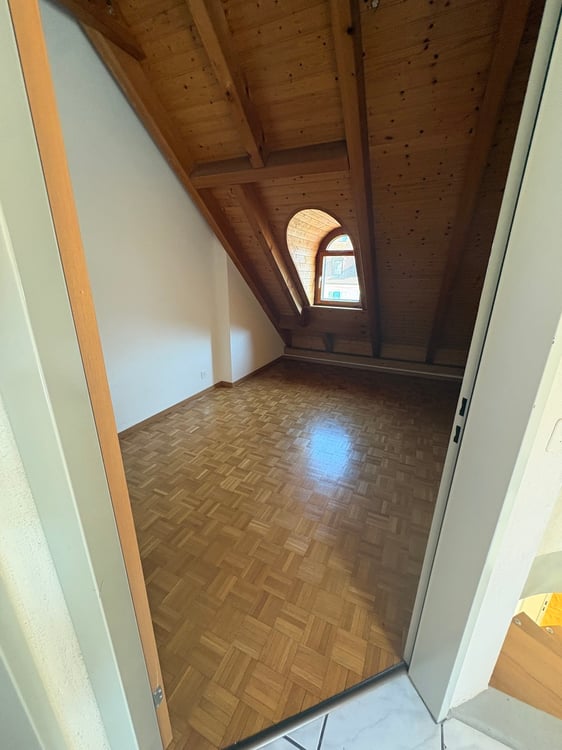 À louer : Duplex 4.5 pièces moderne et chaleureux à Soyhières 13