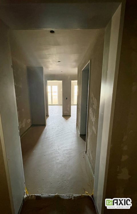 A vendre magnifique 4.5 pièces neuf de haut standing à Delémont 8