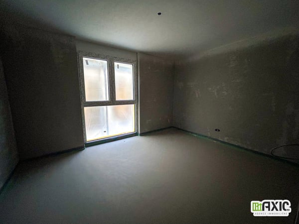A vendre magnifique 4.5 pièces neuf de haut standing à Delémont 10