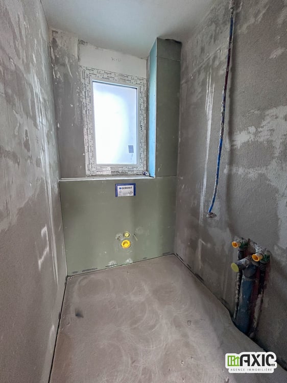 À vendre attique 3.5 pièces neuf de haut standing à Delémont 9