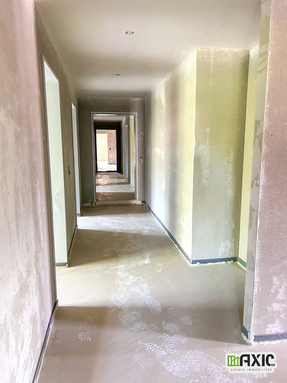 A vendre magnifique 4.5 pièces neuf de haut standing à Delémont 11