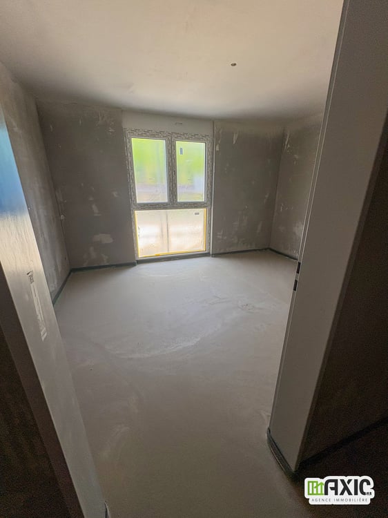 A vendre magnifique 4.5 pièces neuf de haut standing à Delémont 9